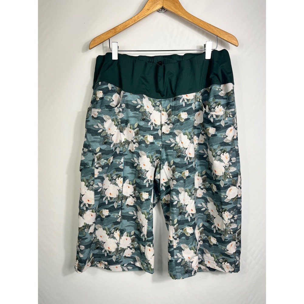 Shredly‎ Women 18 MTB Shorts Green Floral Camo NAT Mountain Bike Cycling Shorts